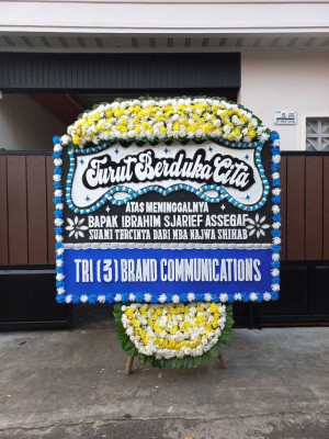Papan Bunga Duka di Cigantang